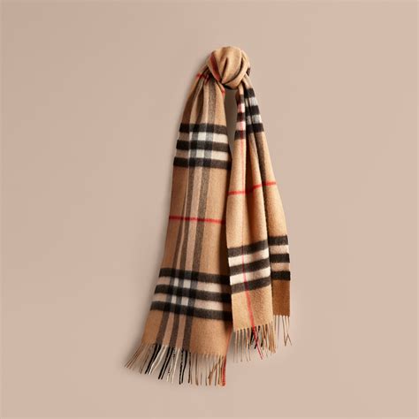 Burberry Cashmere Classic Check Scarf 